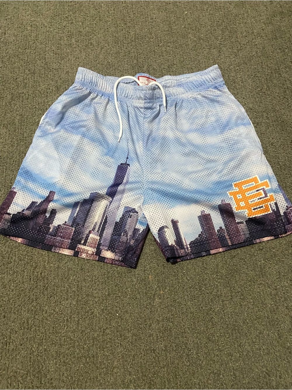 XL Eric Emanuel NYC Skyline Print Men's Mesh Shorts